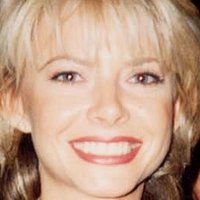 Faith Ford Nua