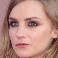 Faye Marsay Nua