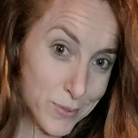 fitlittleredheadfree Nua