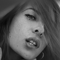 franciellebuttom Nua