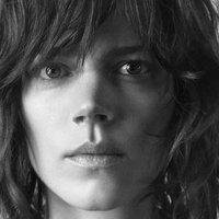 Freja Beha Erichsen Nua