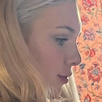 gabbiecarter Nua