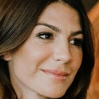 Genevieve Padalecki Nua