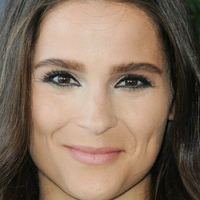 Gianna Simone Nua