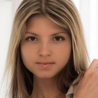Gina Gerson Nua
