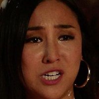 Greta Lee Nua