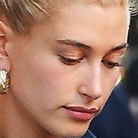 Hailey Bieber Nua