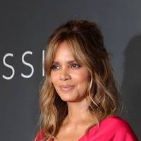 Halle Berry Nua