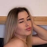 helena.huskyy Nua