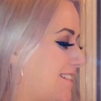 Hollie Nua