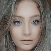 Holliejaneexo Nua