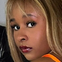 iamgoddessnyla Nua