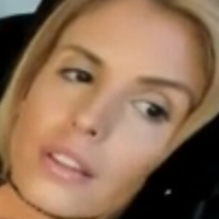 Ich suche den Namen von dieser süßen Cam-Girl Dame! Nua