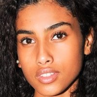 Imaan Hammam Nua