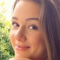Isabella Stoisavljevic Zerpa Nua