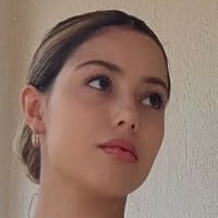 Isabella Nua