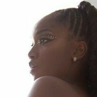 Izza Cantora Nua
