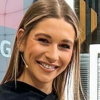 Jana Wosnitza Nua