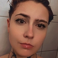 Janina Hille Nua