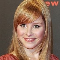 Jasmin Schwiers Nua