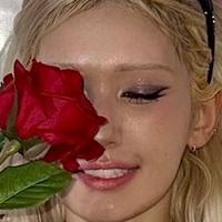 Jeon Somi/ENNIK SOMI Nua