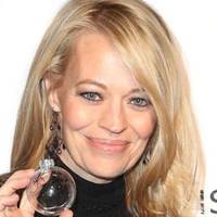 Jeri Ryan Nua