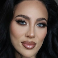 Jessica Hnatyk Nua
