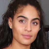 Jessie Reyez Nua