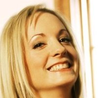 Joanne Froggatt Nua