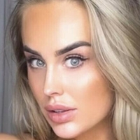 Julia Akkerman Nua