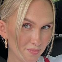 Julia Dröge Nua