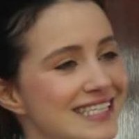 Julia Goldani Telles Nua