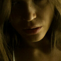 julia_graff_free Nua