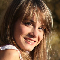 Julia I Nua