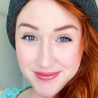 Julia Nilon Nua