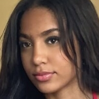 Julia Onyx Nua