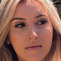 Julia Rae Nua