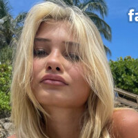 Juliabrookec Nua