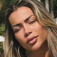 Juliana Belfort Nua