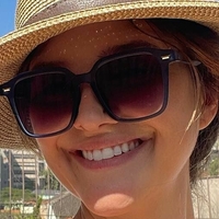 juliana paiva Nua