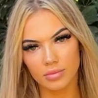 Kaity Carlon Nua