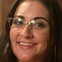 KandeeKim Nua