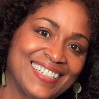 Karen Kaia Livers Nua