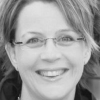 Karin König Nua
