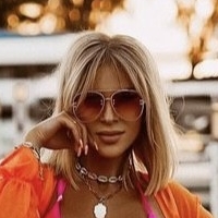 Karolina Nua