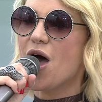 Kate Ryan Nua