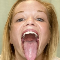 katelynlongtongue Nua
