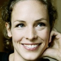 Katharina Lorenz Nua