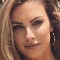 Katherine Webb-McCarron Nua