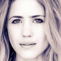Katie Alexander Thom Nua